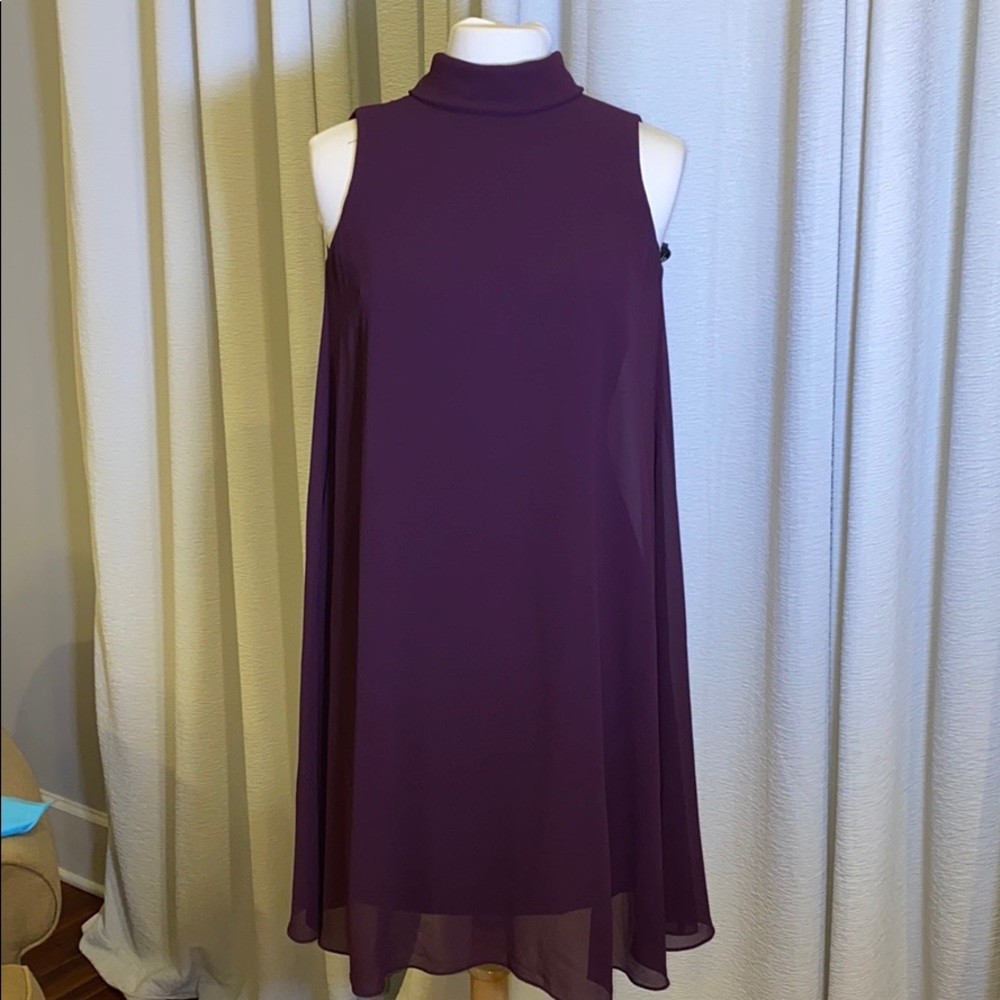 Vince Camino Women’s size 4 Sheath dress.